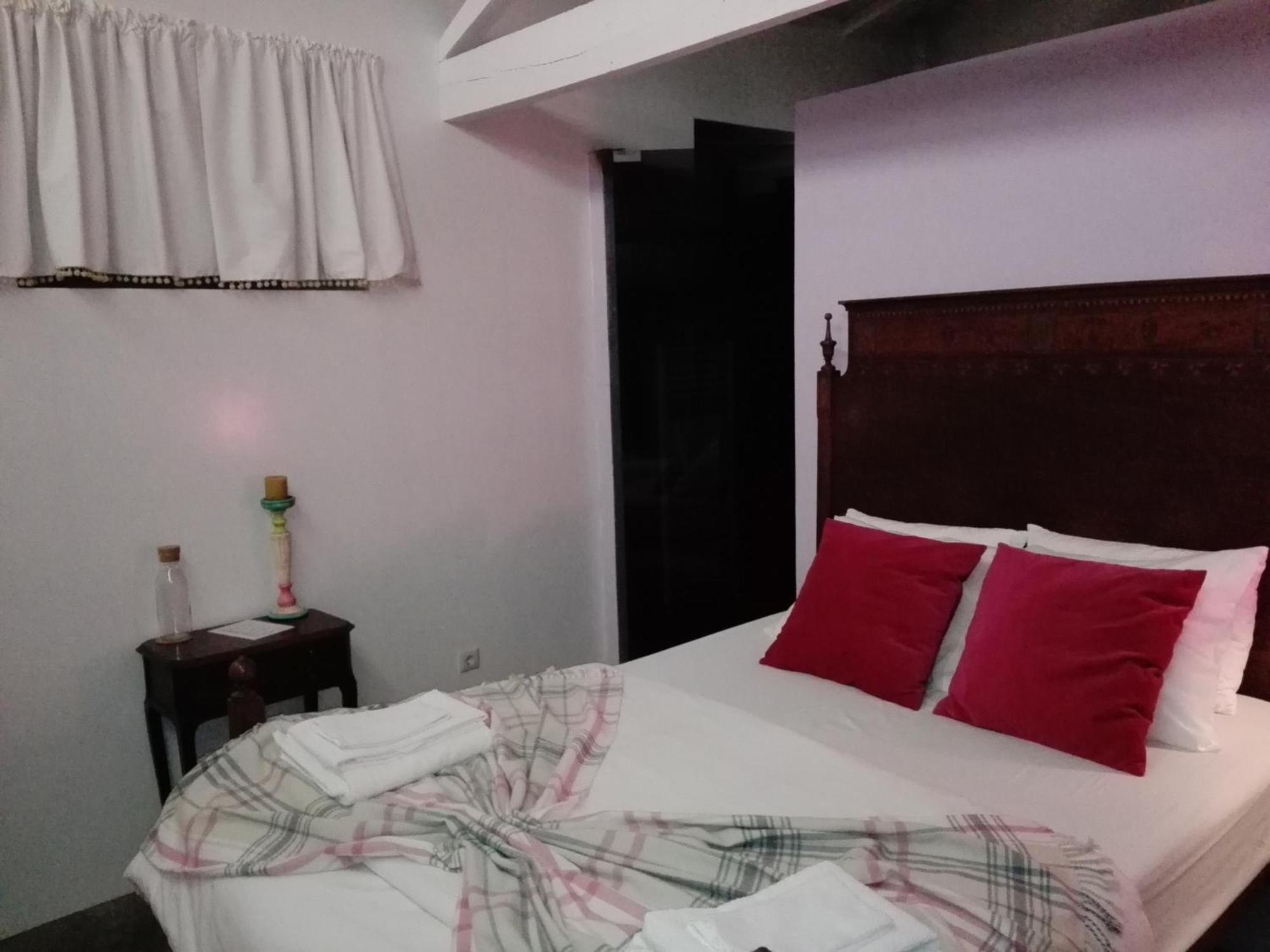 Casas Da Quinta Da Cancela Balugaes ภายนอก รูปภาพ